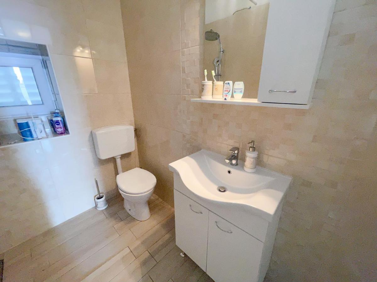 Apartmani Fabijan&Florijan Dramalj Exterior foto